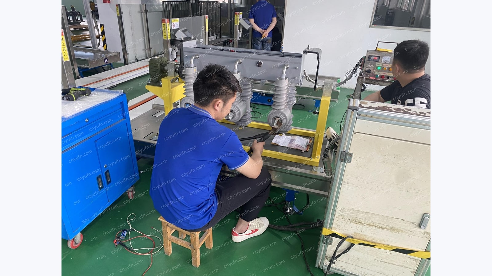 recloser mechanical characteristic and loop resistance test equipment